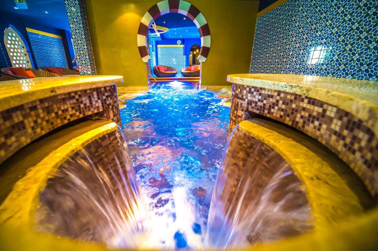 Meses Shiraz Hotel Superior-Adults Only Egerszalok Luaran gambar