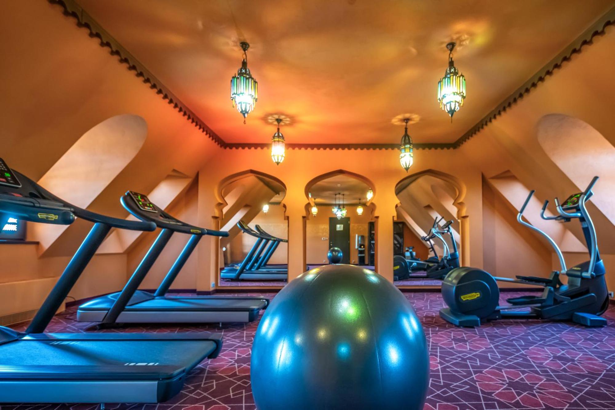 Meses Shiraz Hotel Superior-Adults Only Egerszalok Luaran gambar