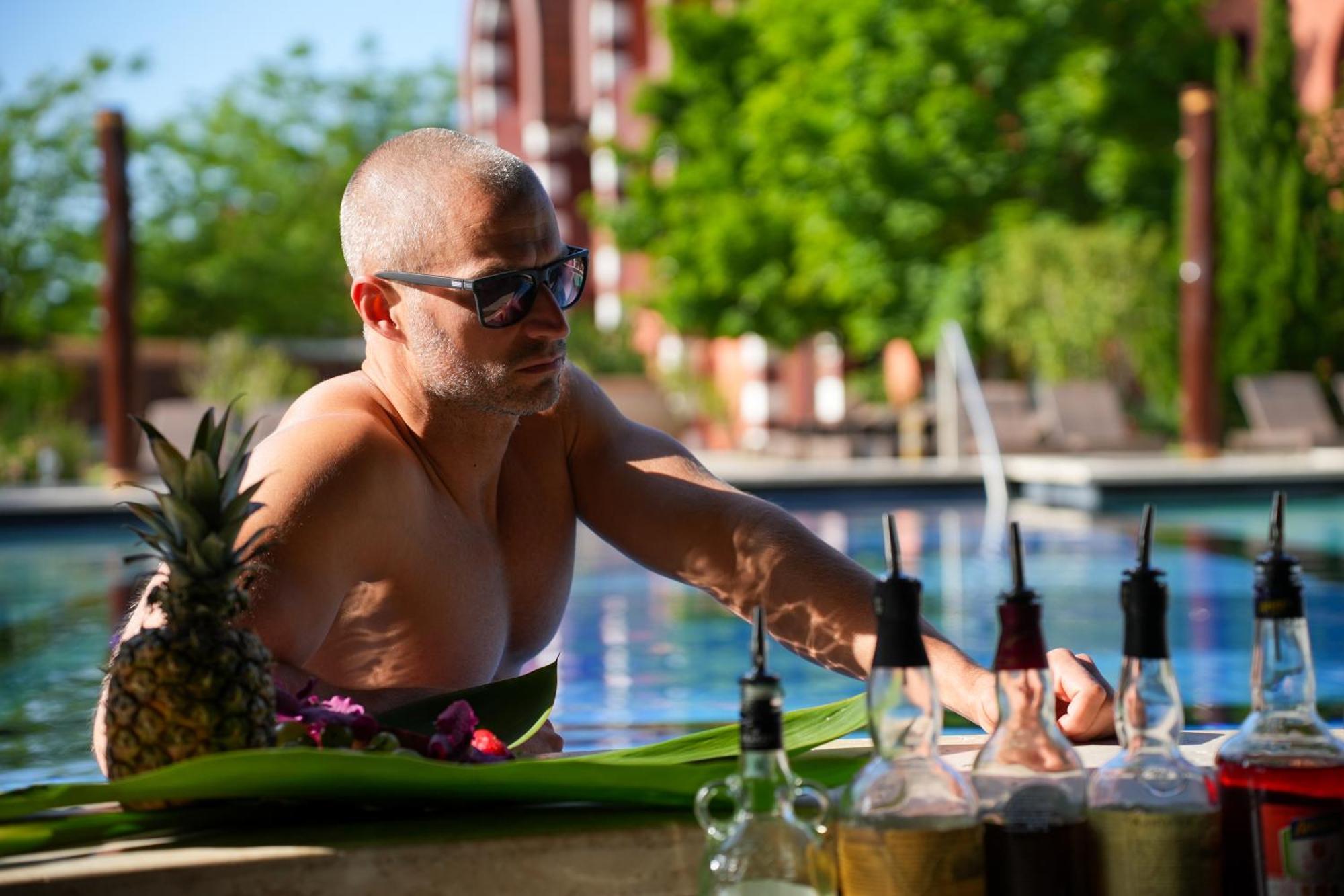 Meses Shiraz Hotel Superior-Adults Only Egerszalok Luaran gambar